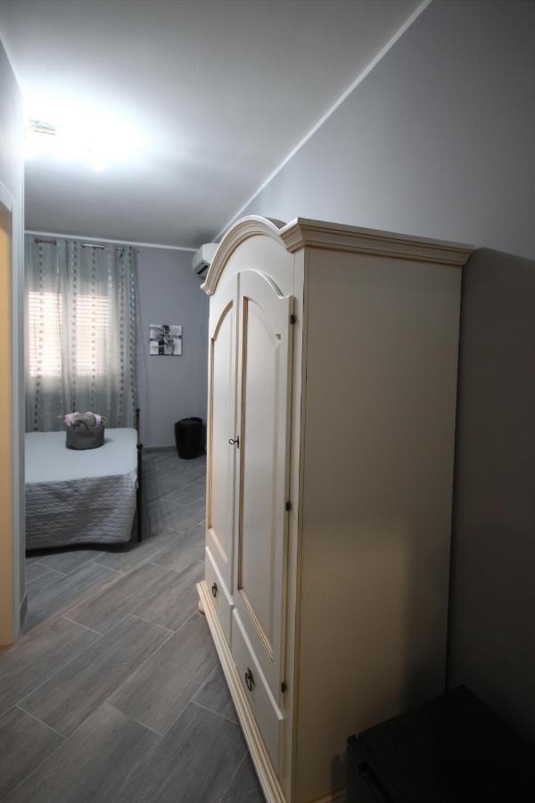 B&B Cavirani Галлиполи Экстерьер фото